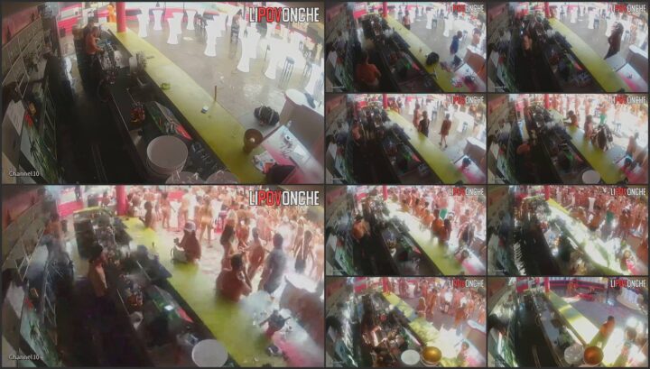 Sex in swingers club 69