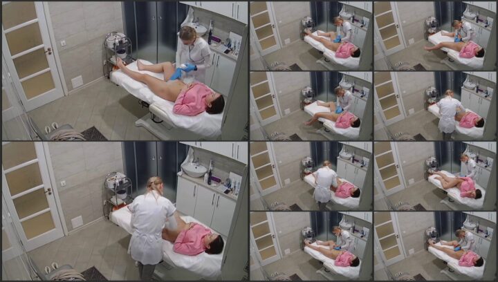 Hidden cam caught all of her hair removal treatment 113